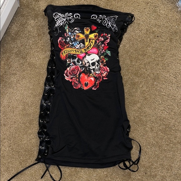 Dresses & Skirts - Black Dress with Skull and Rose Design